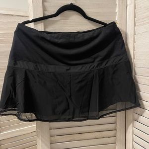 Athleta Upbeat Tennis Skort